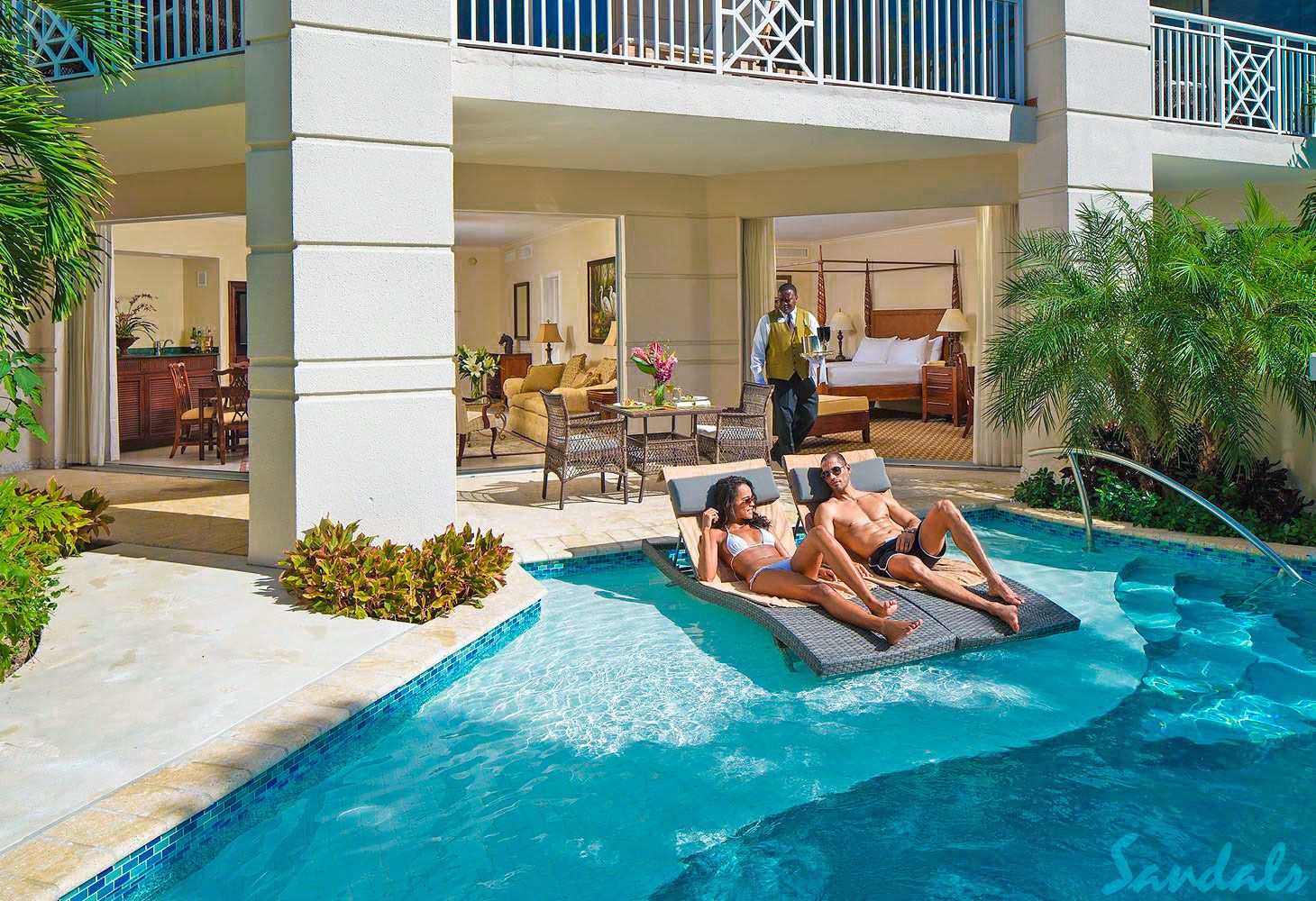 swim up suites royal bahamian