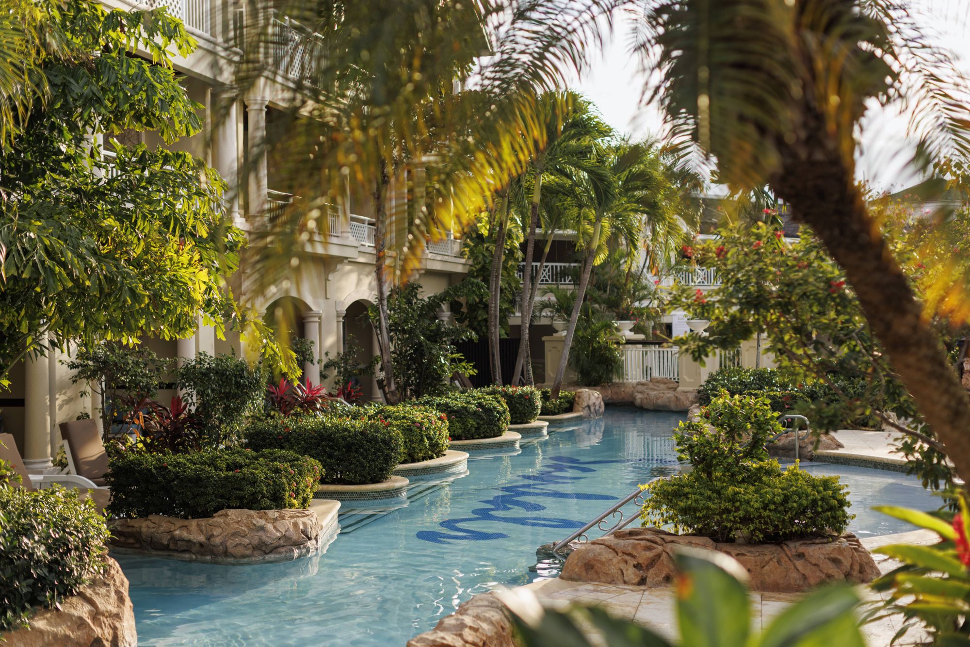 Three things guests love about... Sandals Royal Caribbean. A full review.