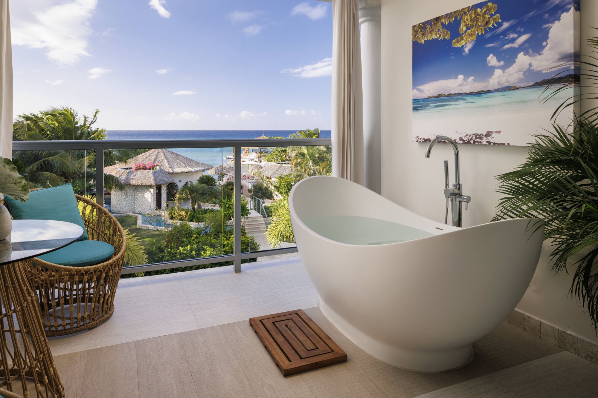 Bubbles, Bliss, and Caribbean Views: Discover the Sandals Soaking Tub