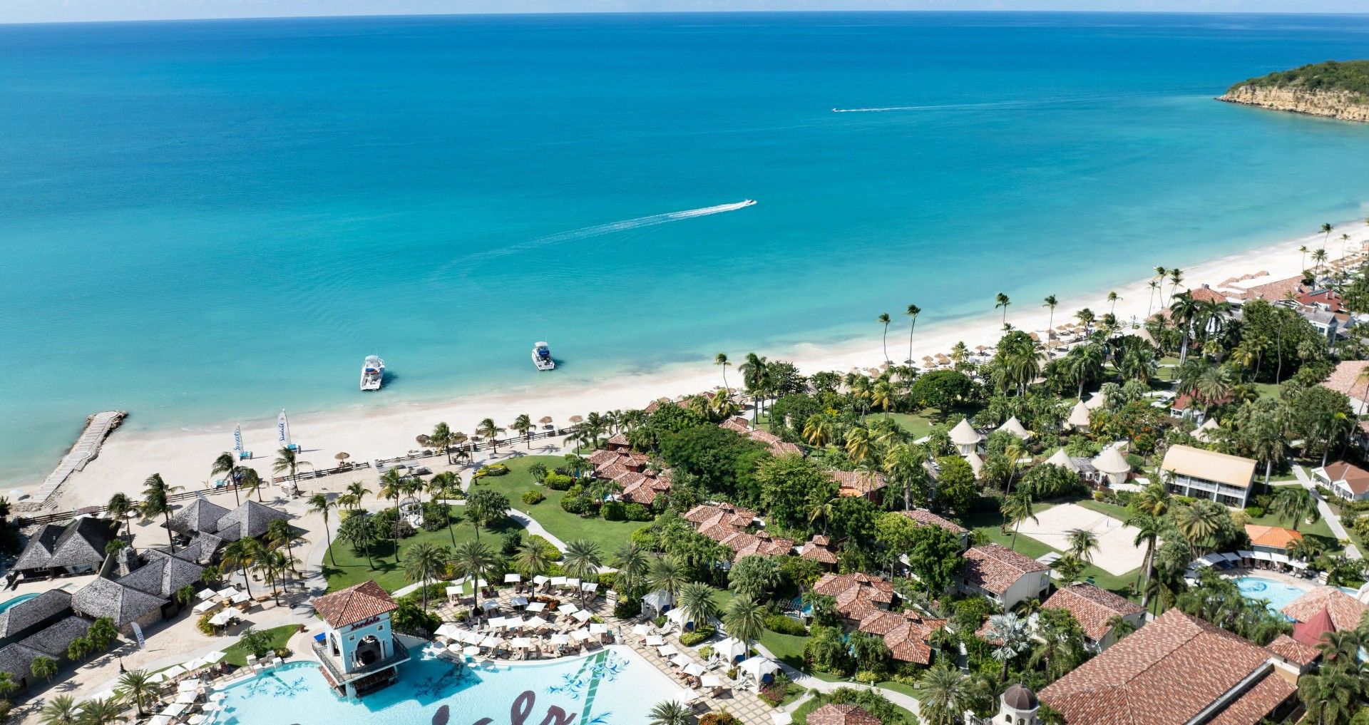 Antigua vs Saint Lucia: Which Vacation Destination Is Best For You?