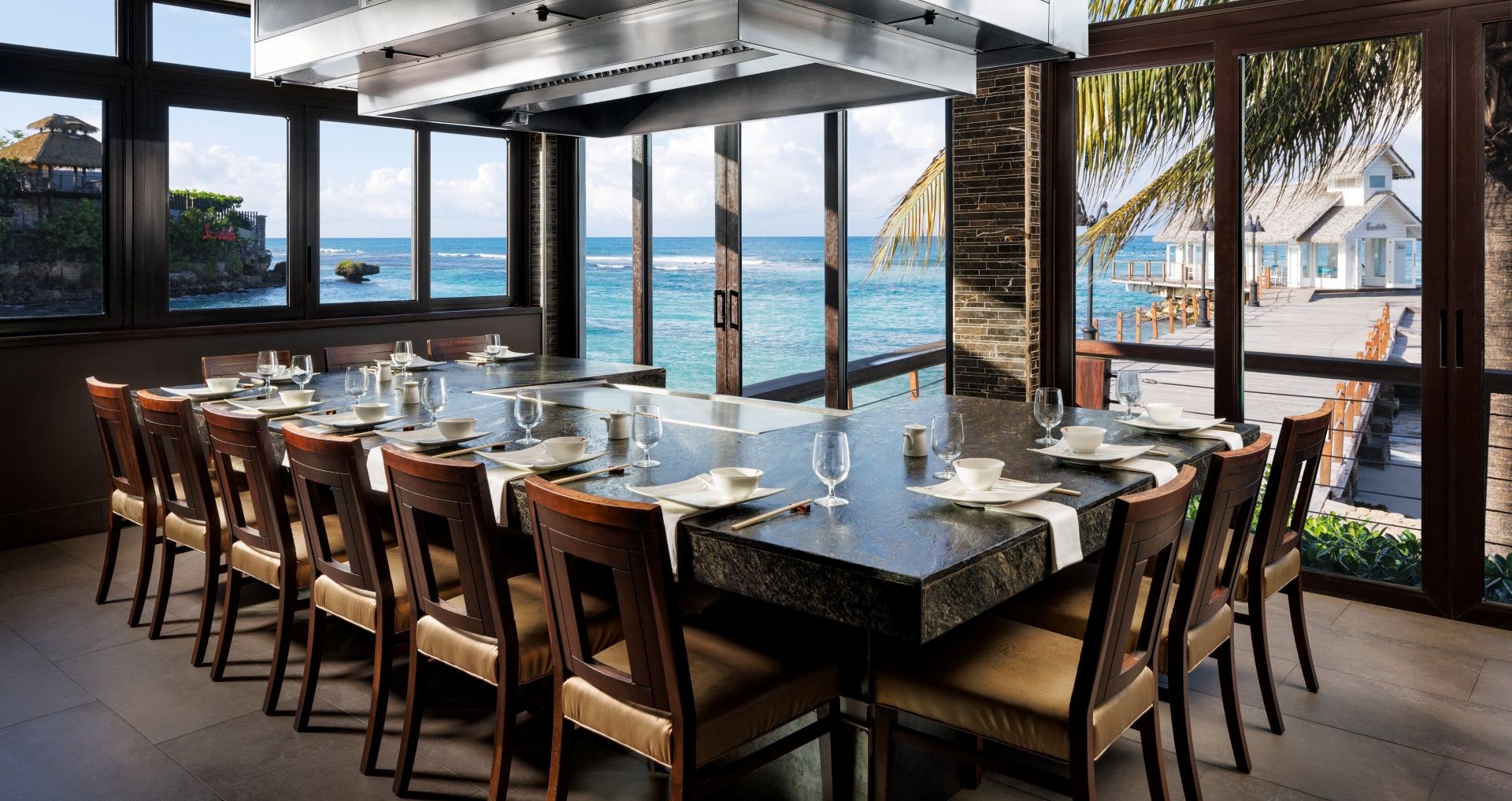 SGO-Restaurant-Kimonos