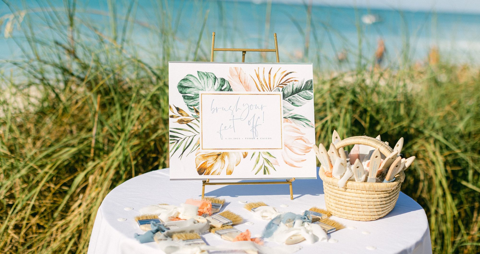 Web-Version-BTC_Kaylah-Tyler_RealWedding_Beach_CeremonyD-cor_050