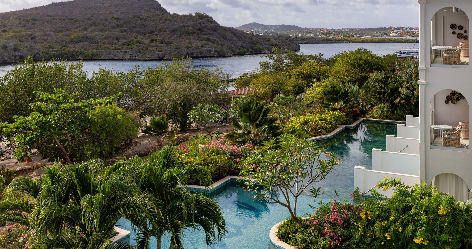 Web-Version-SCR-Grounds-Swim-up-Suites-Suchi-Building