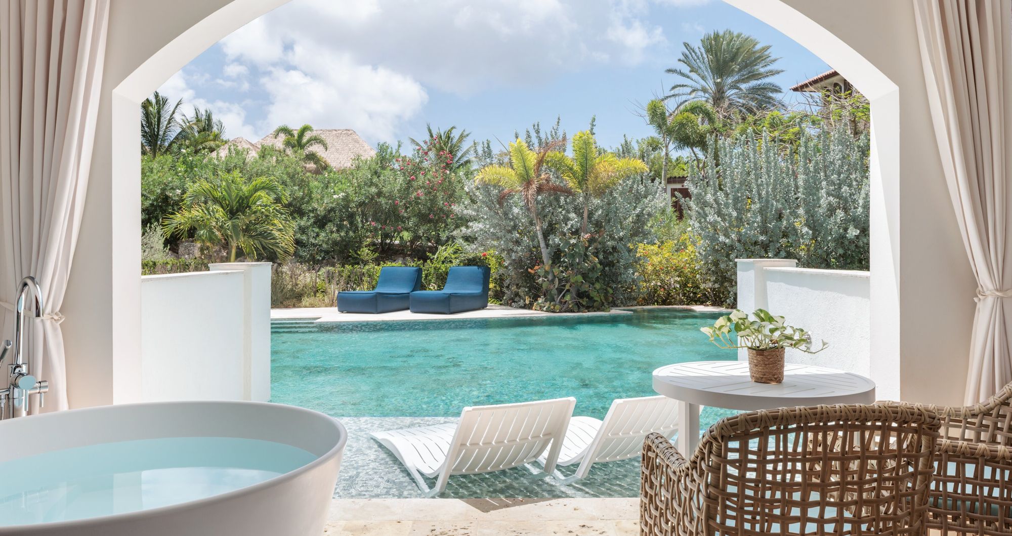 Web-Version-SCR-Room-SSUP-Patio