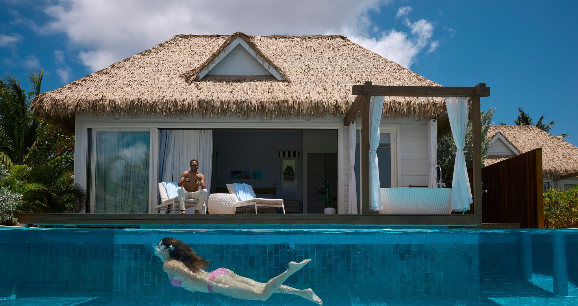Web-Version-SCR-Lifestyle-Couple-Private-Pool-ASP