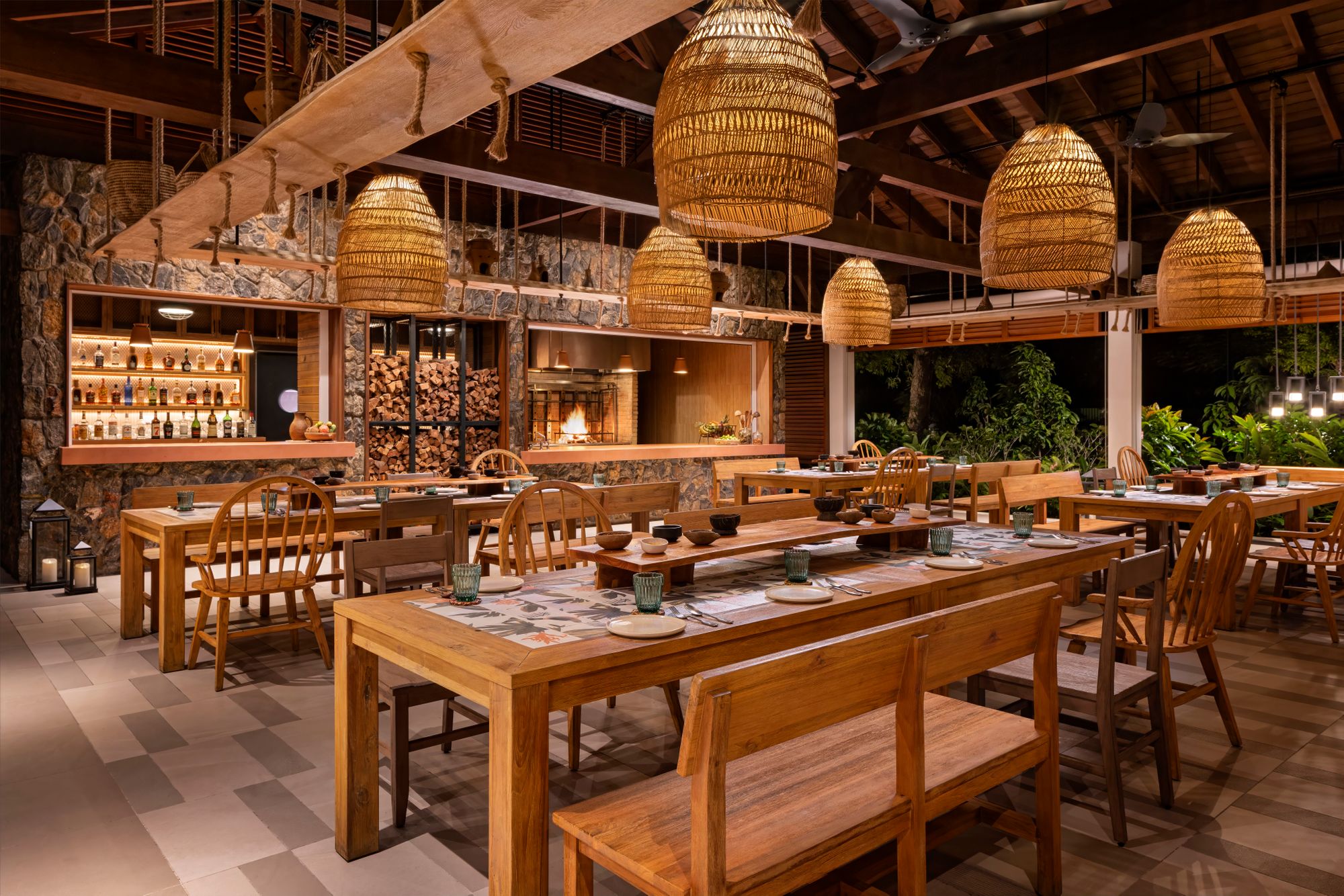 JPG-Version-SLU-Restaurant-Buccan-Interior