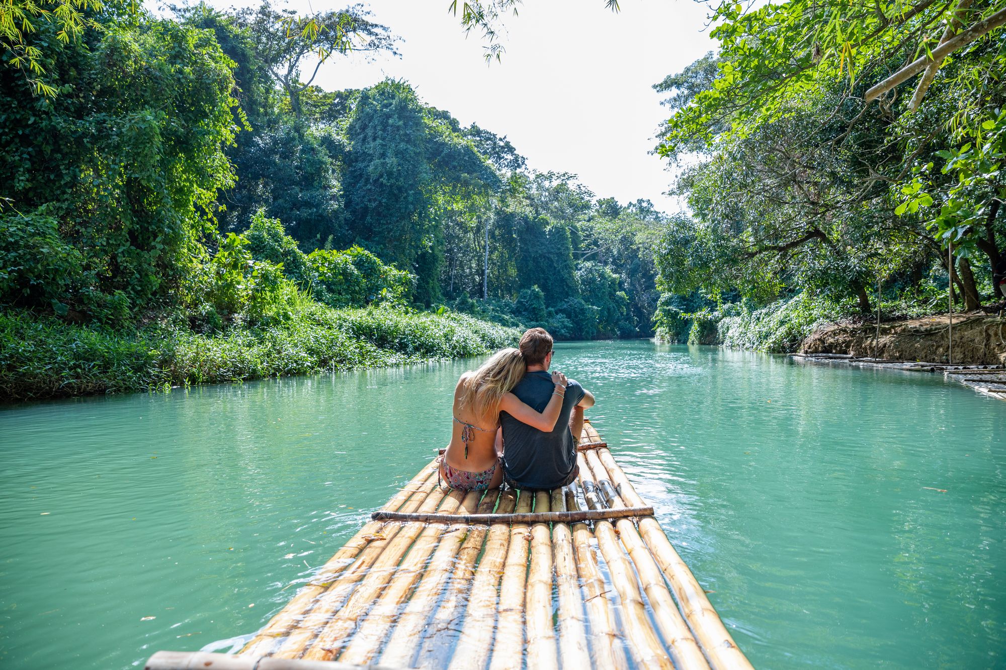 SDR-Lifestyle-Martha-Brea-Couple-Back