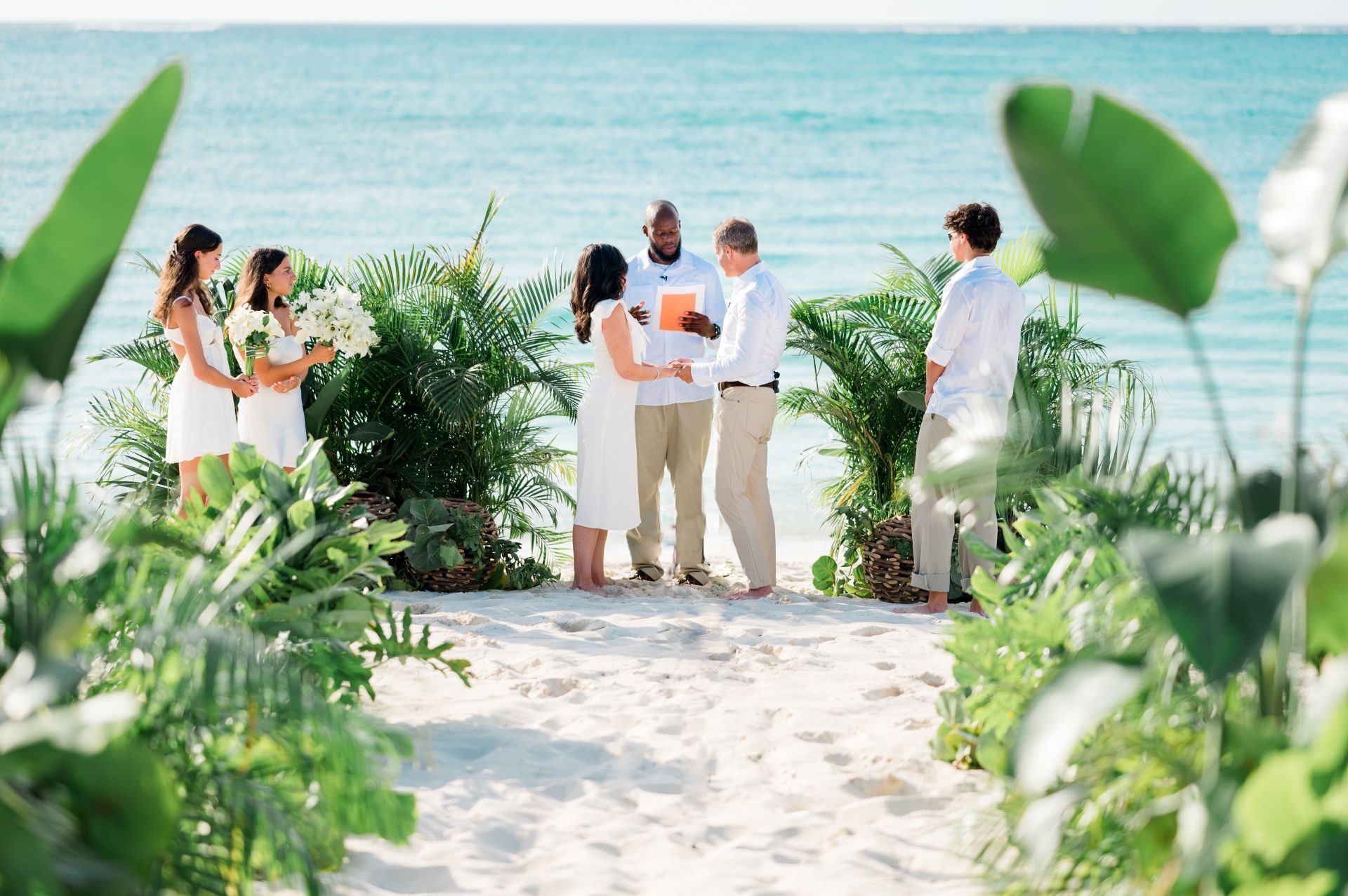 BTC_RealVowRenewal_Melissa-Anthony_-017