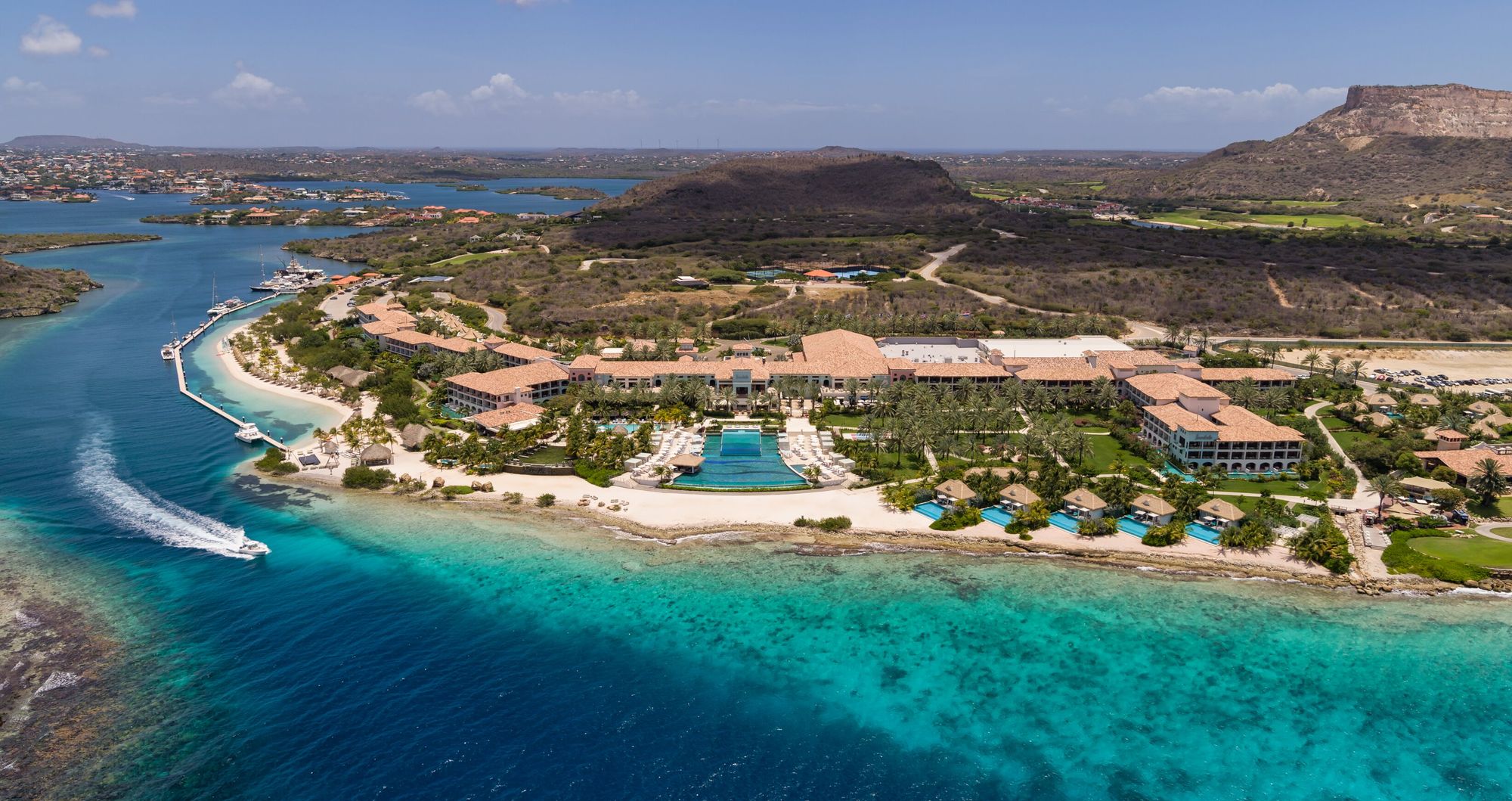 Web-Version-SCR-Drone-Entire-Resort-2