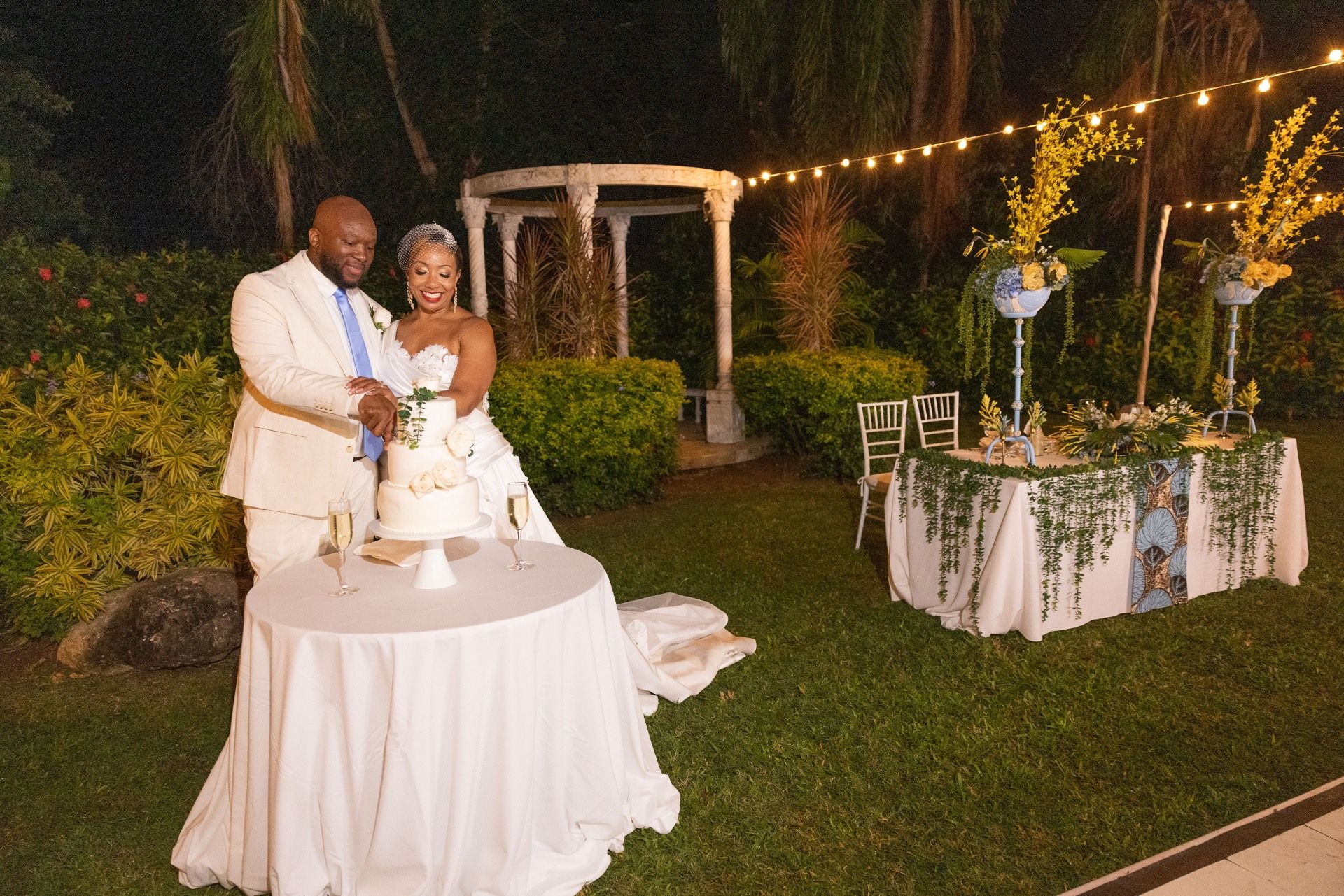 schellie-christopher-wedding-reception-sandals-ochi-1